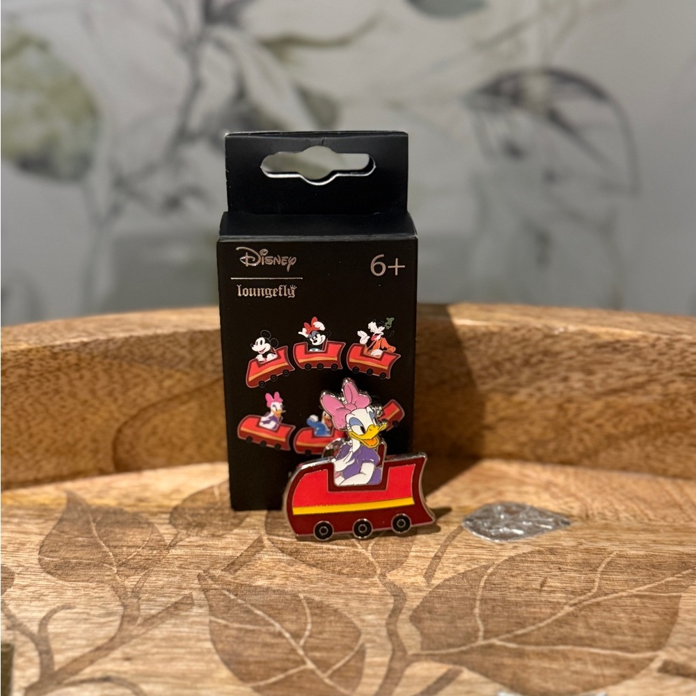 Daisy Rollercoaster Pin Disney Loungefly Boxlunch Blind Box